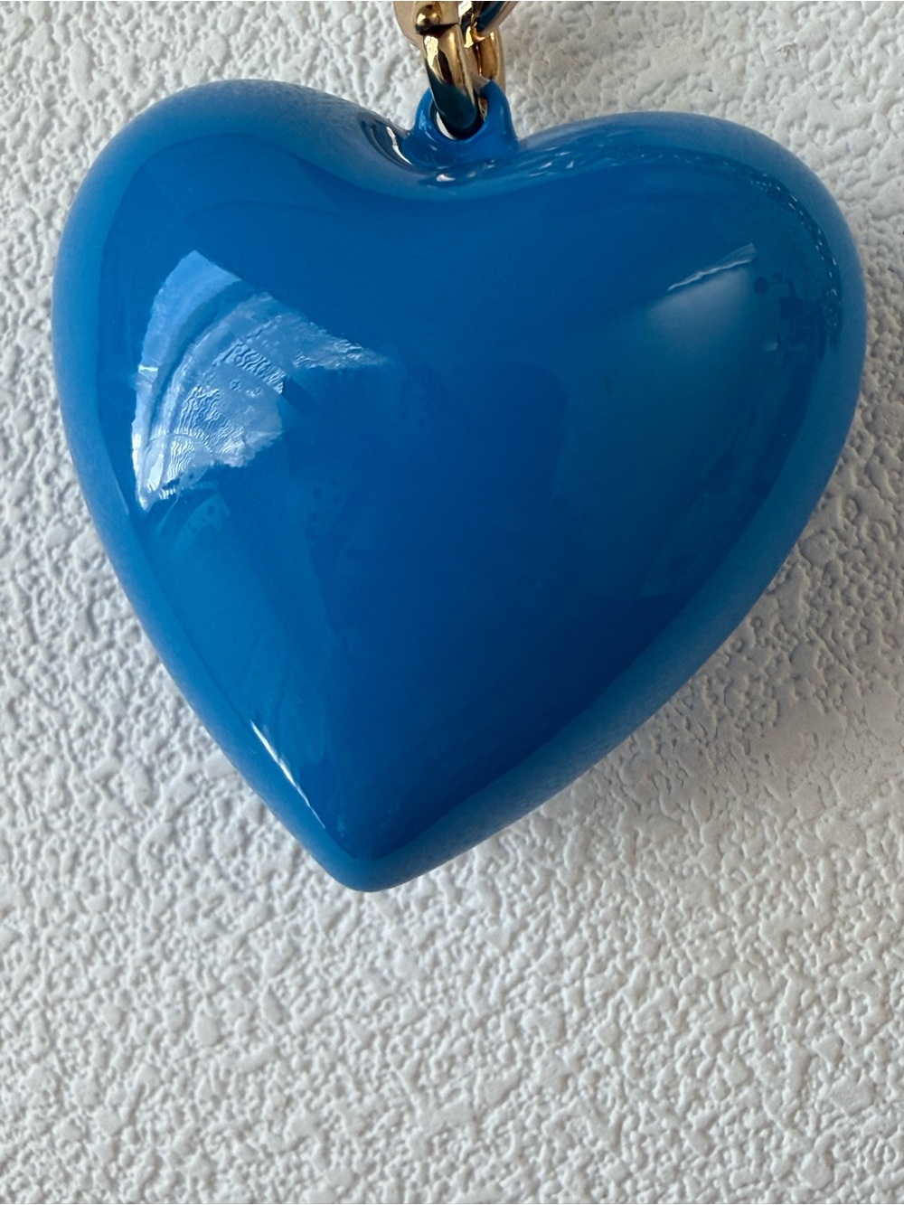 New Roxanne Assoulin Glossy Blue Heart Pendant Necklace